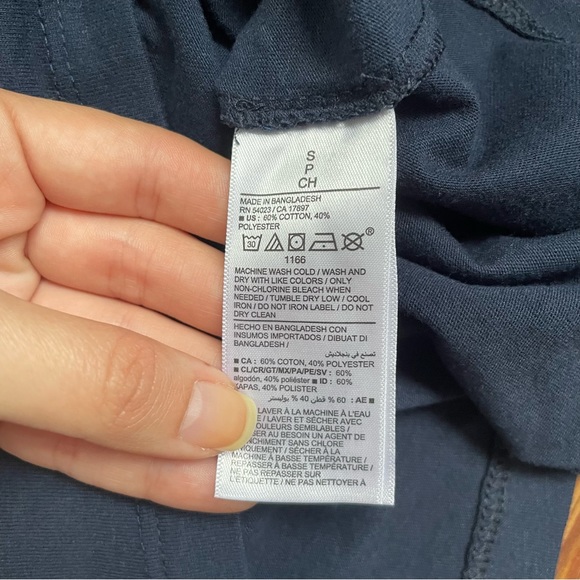 Old Navy Blue 4th of July T-Shirt with Stars - Picture 9 of 9